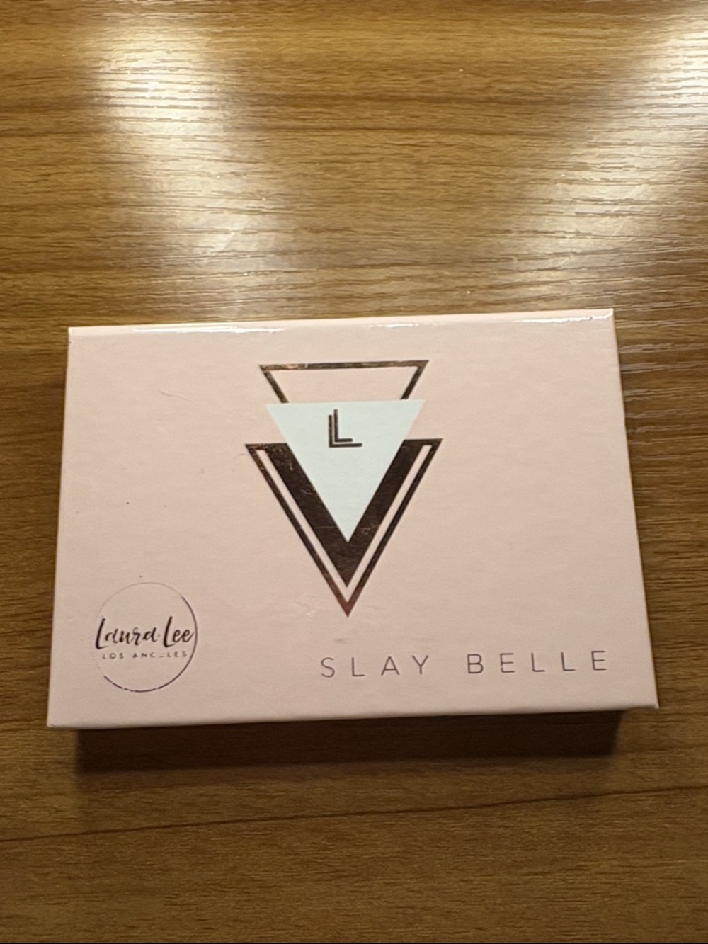 Slay Belle Eyeshadow Palette